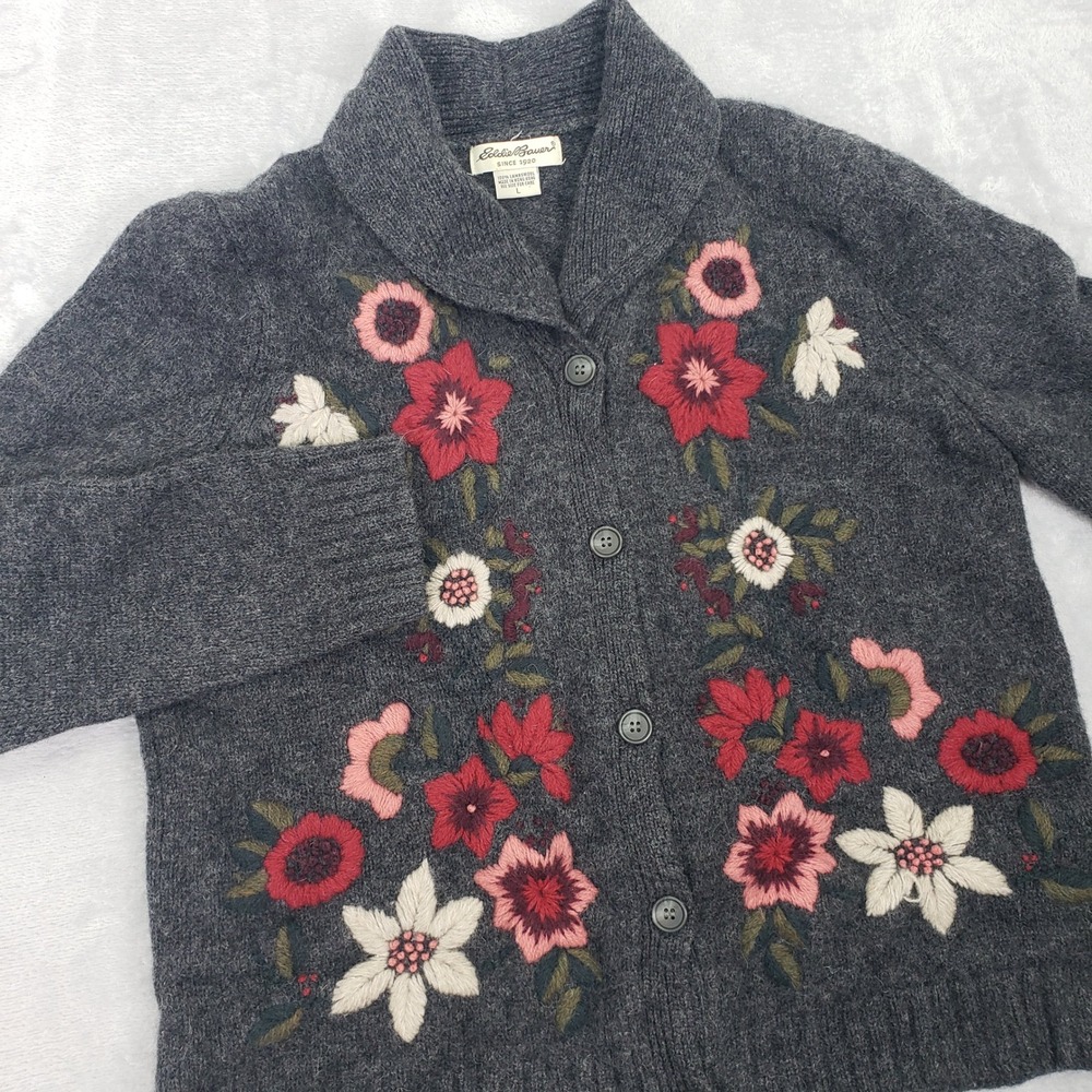 Eddie Bauer Lambs Wool Gray Floral Embroidered Sweater